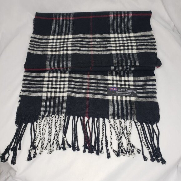 100% Cashmere Plaid Fringe Scarf Made in Scotland, Black - Picture 2 of 3